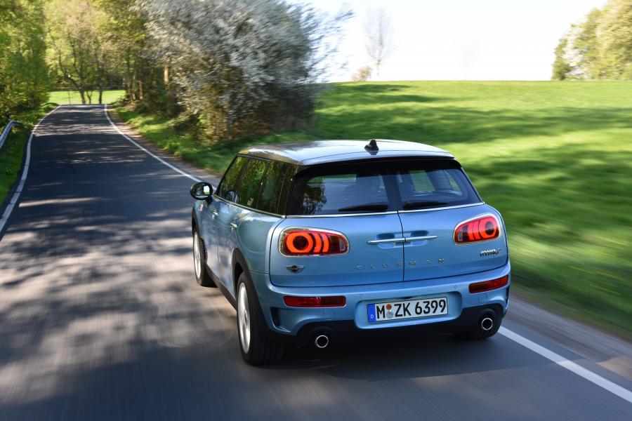  Mini Cooper SD Clubman ALL4 2016 года  (фото 22 из 101)